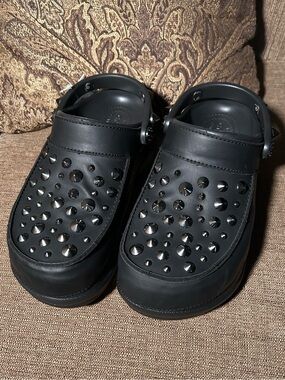 Crocs Studded Slip-On Platform Clogs
